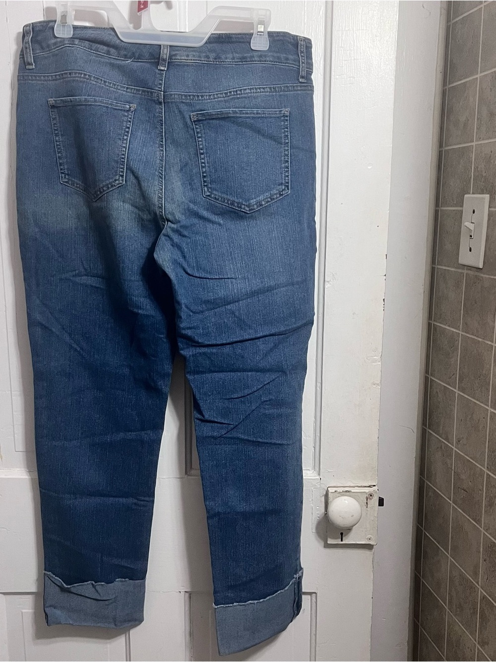 Style & Co. Women's Blue Cropped Ankle Jeans - Picture 2 of 3